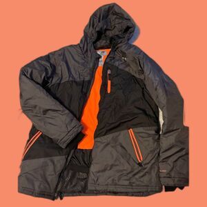 c9 by Champion winter coat Size 16-18 boys (adult men's size S)